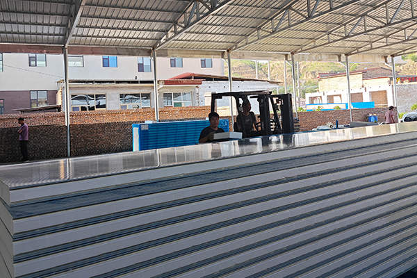 Noordwest koud en warm koudeopslagproject met constante temperatuur